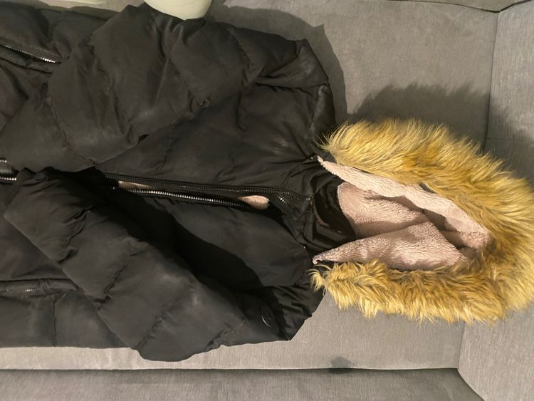 Soulcal & Co Black Puffer Jacket With Faux Fur Hood image 2