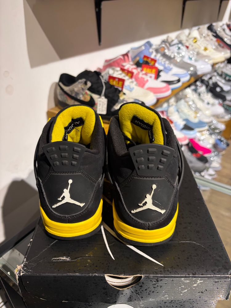 Nike Air Jordan 4 Yellow Thunder UK 7 4