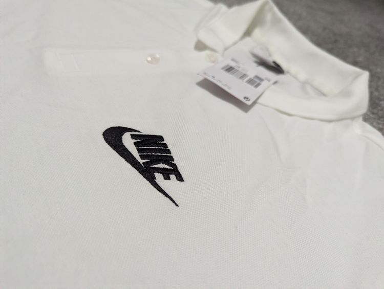 White mens Nike XXL POLO image 2