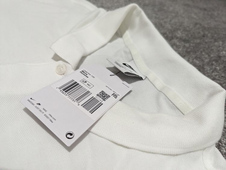 White mens Nike XXL POLO image 3