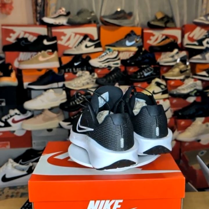Nike Nike Downshifter 13 - UK 7 brand new - no box product image