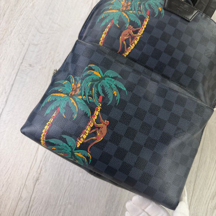 Louis Vuitton Men’s Blue Damier Monogram Leather Discovery Backpack image 8