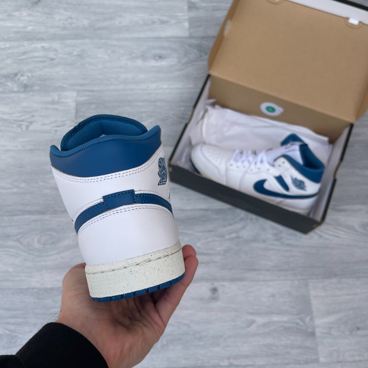 Air Jordan 1 Mid SE Trainers Sneakers - White/Industrial Blue [FN5215-141] 4