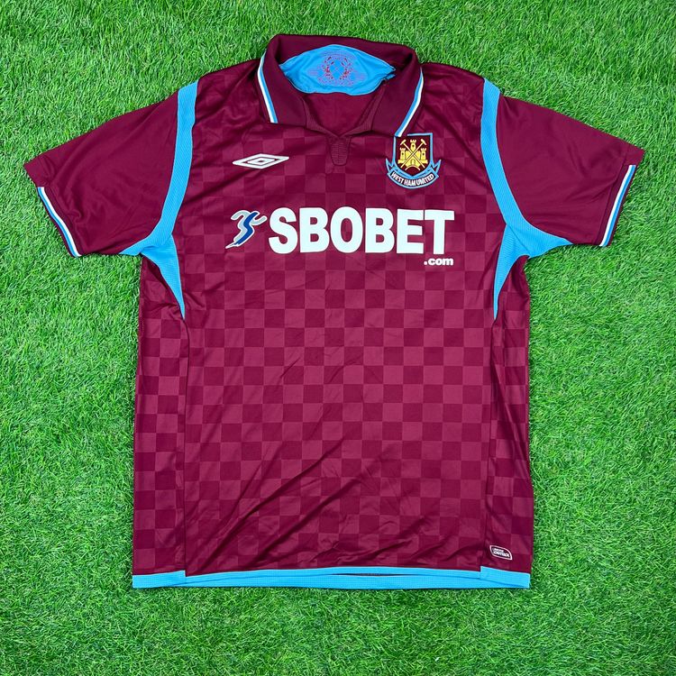 Umbro West Ham United 2009/2010 home football shirt- Umbro- size XL  product image