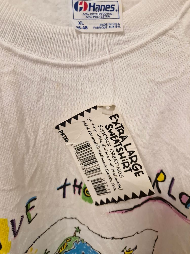 Hanes White Sweatshirt 5