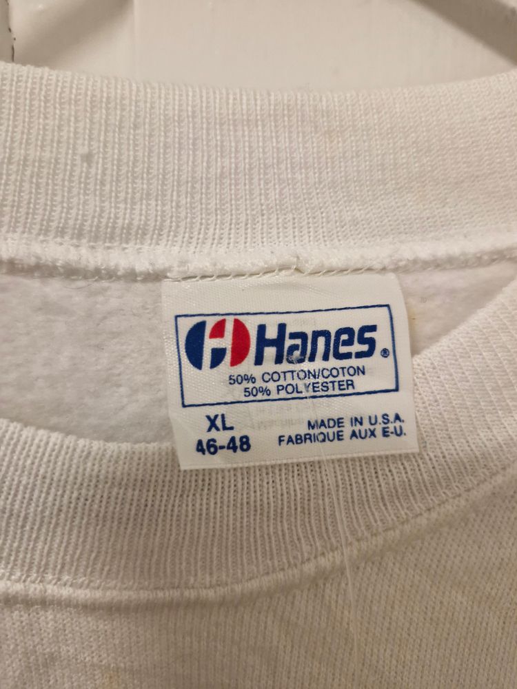 Hanes White Sweatshirt 4