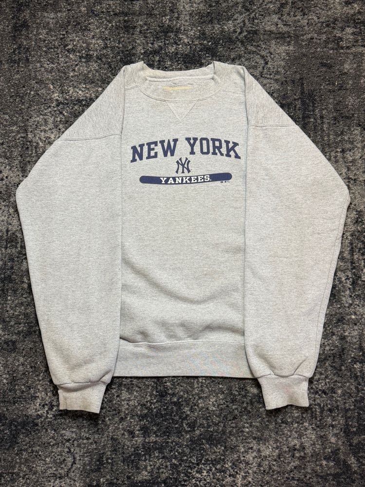 Russell New York Yankees Sweatshirt