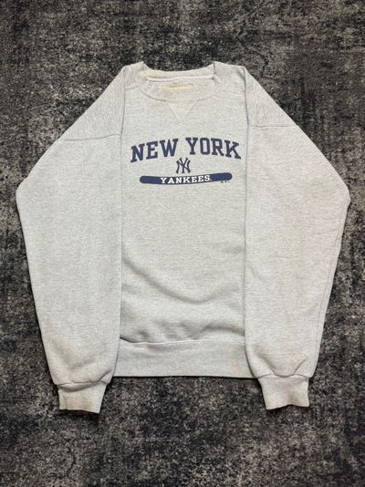 Russell New York Yankees Sweatshirt