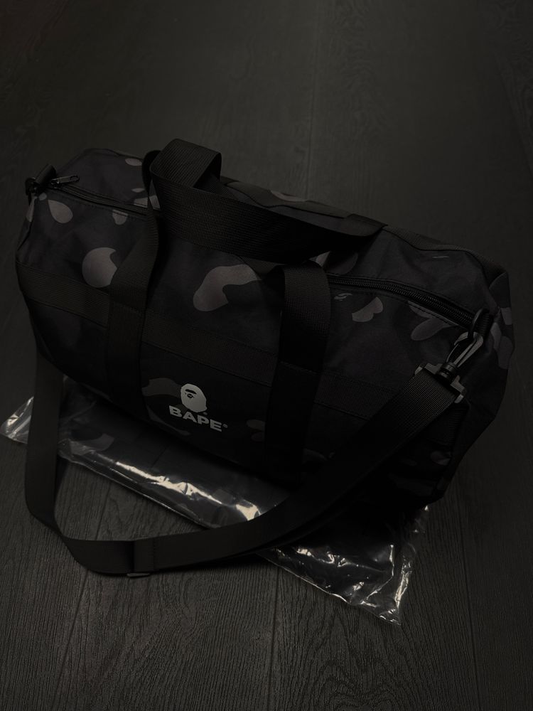 Bape Black Duffle Bag With Strap (£90+ bag) 