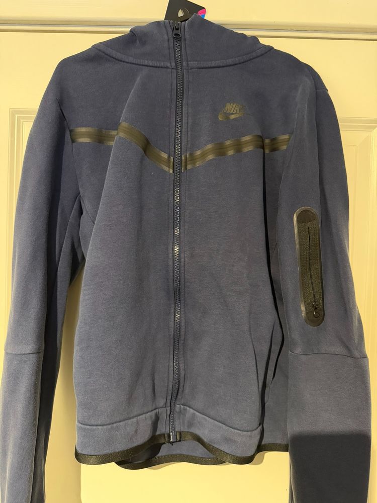 Nike zip-up hoodie  youth XL
