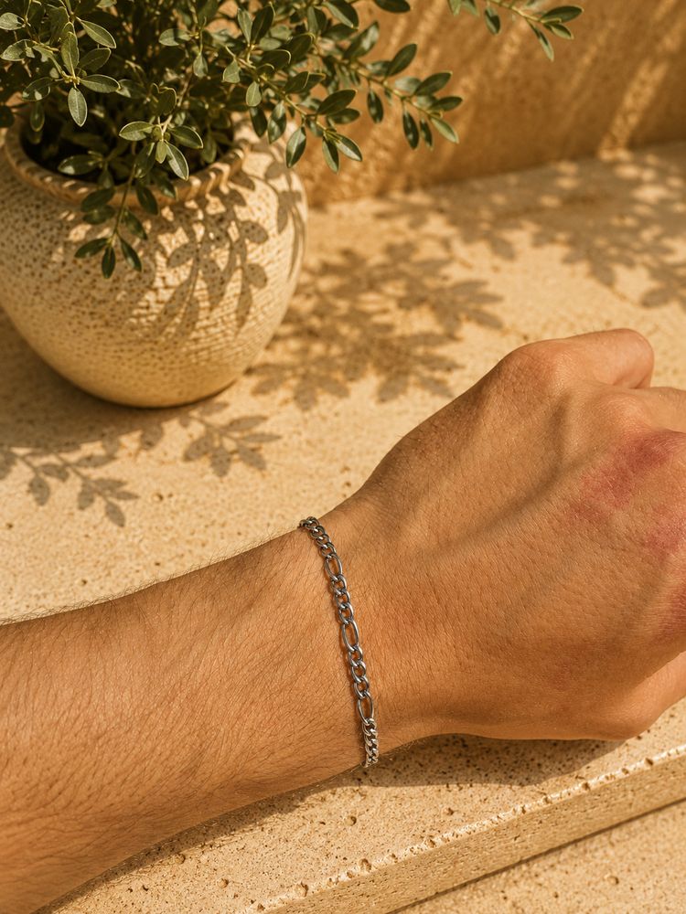 Vintage Sterling Silver Figaro Link Bracelet | 8 Inch | 3g | Classic Unisex Jewellery