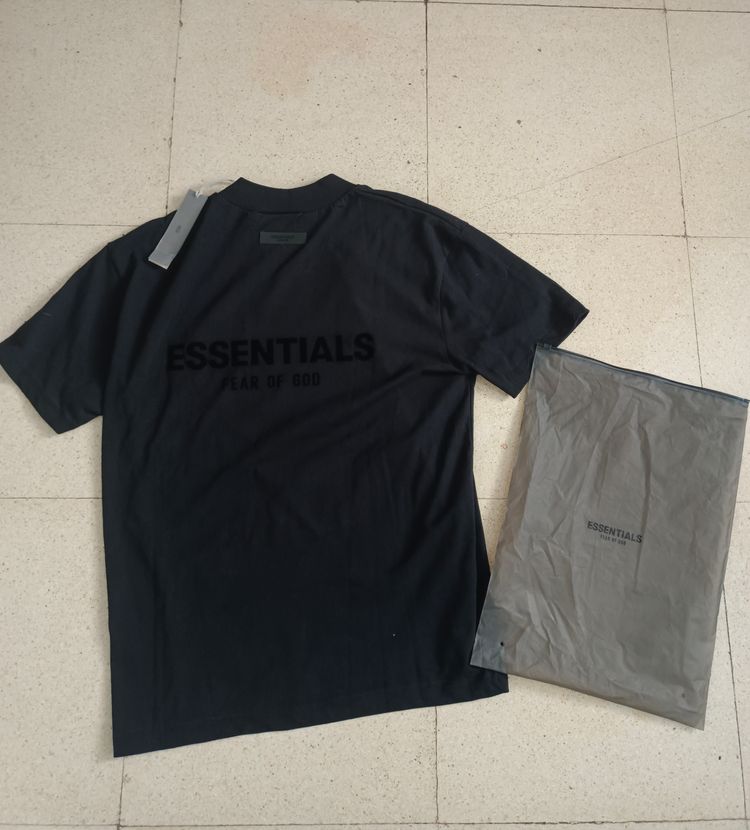 Fear Of God Essentials Black T-Shirt