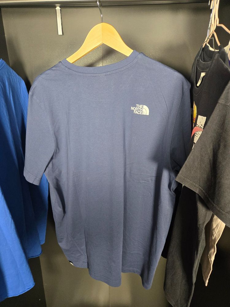 Immagine di The North Face Navy Blue T-Shirt 2