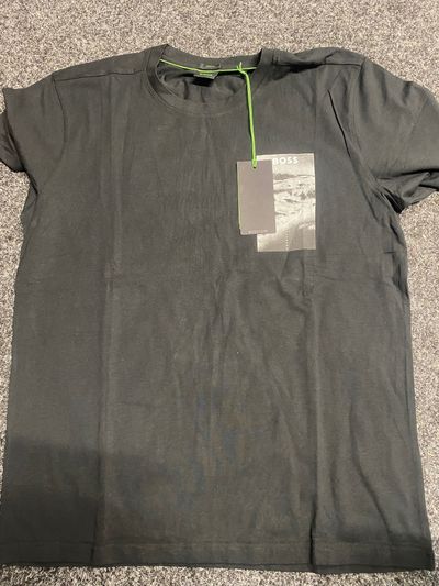 Boss Black T-Shirt desert tech RRP £59.99