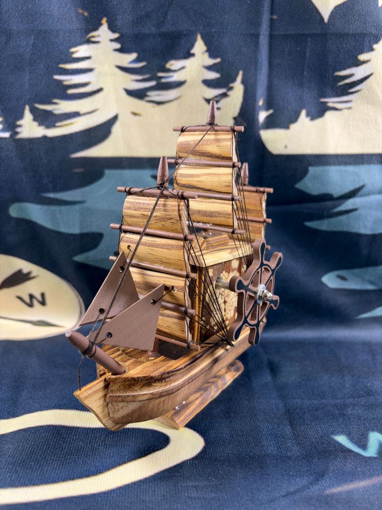 Wooden Ship Model imagen 3