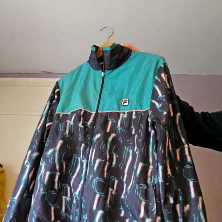 Fila fila mens zip up jacket rip on arm pit little green mark on body  product image