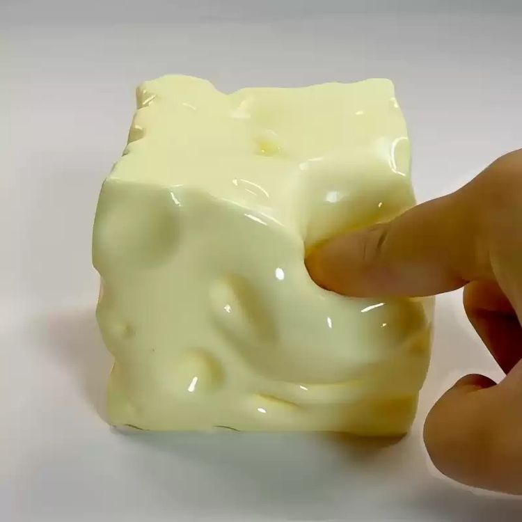 Cheese-Shaped Squishy Toy obraz 3