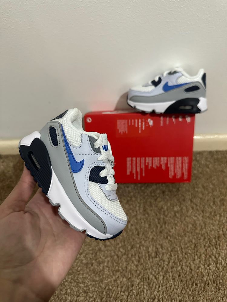 Nike Kids' Sneakers uk4.5