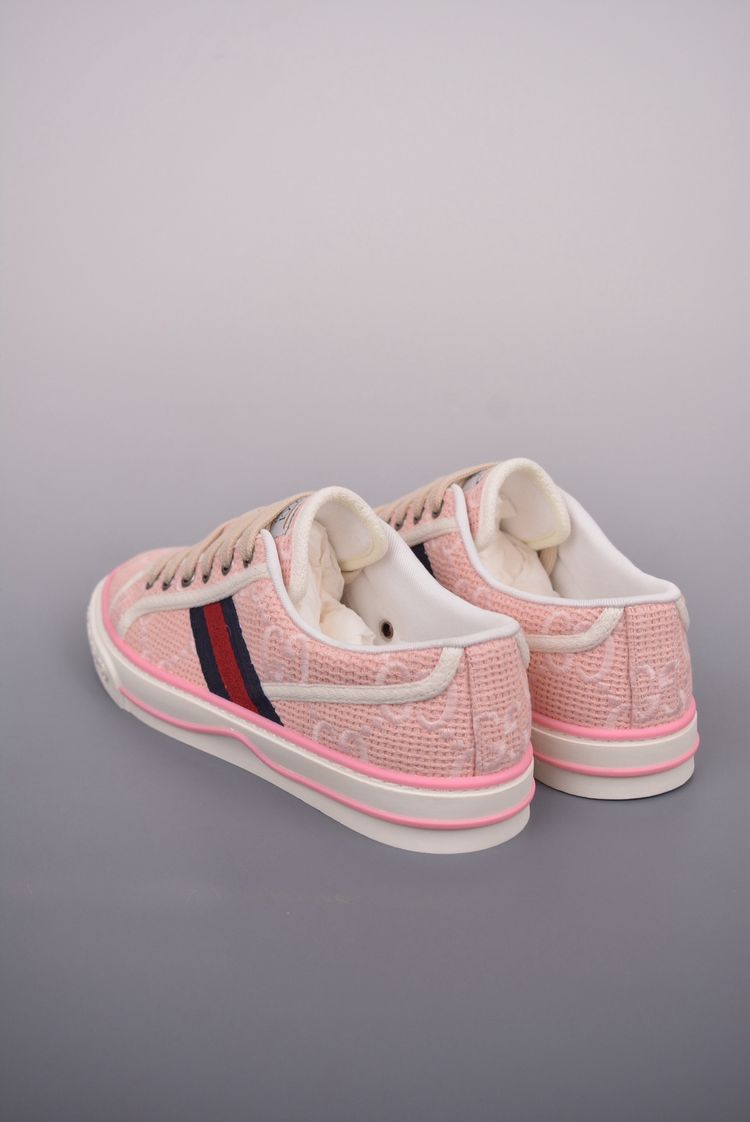 Retro casual sneakers  image 4