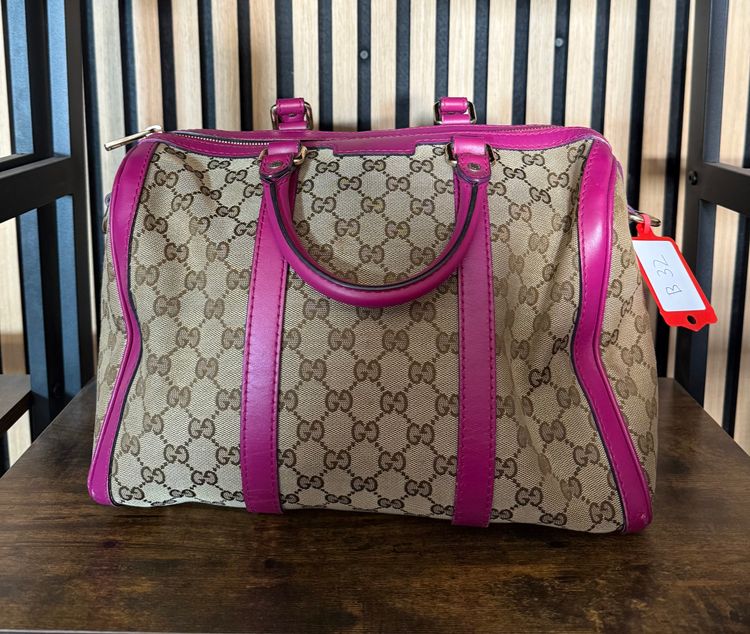 B32 Gucci GG Canvas Boston Bag In Beige And Purple