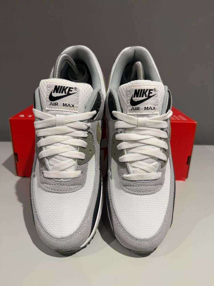 Immagine di Nike Air Max 90 Silver Sage (Half Box) UK 7.5 3