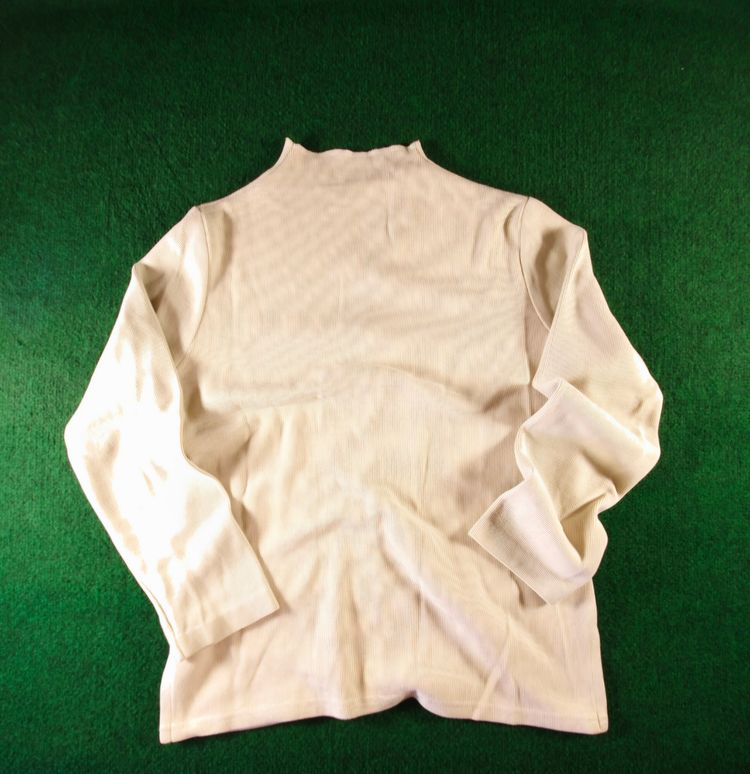 Immagine di Reebok White Long Sleeve Top 2