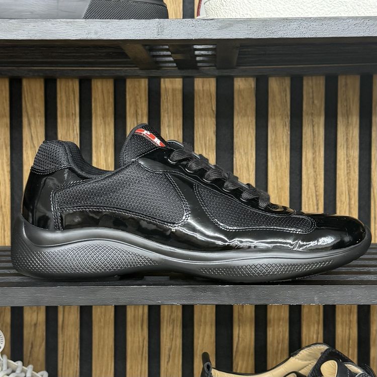 Prada American Cup UK 7 