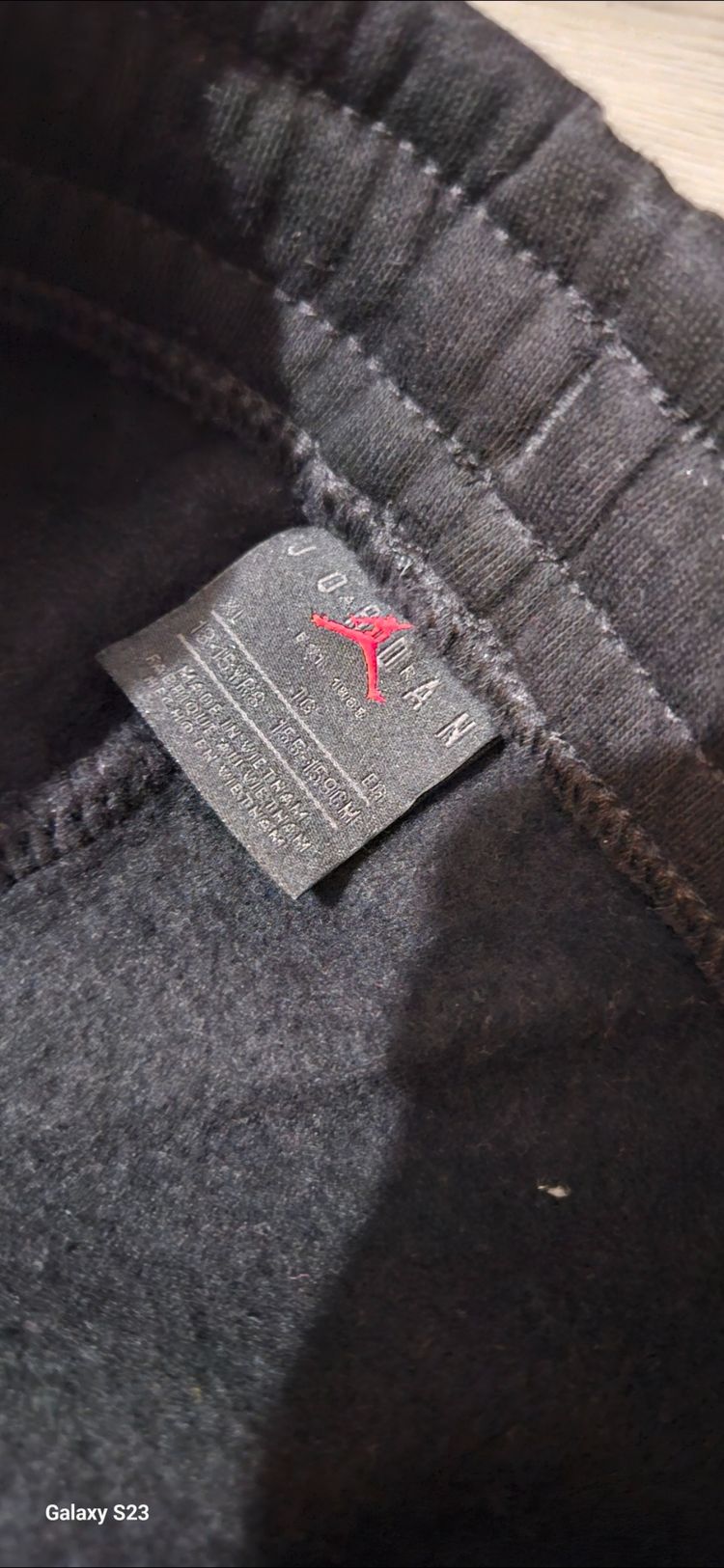 Jordan Black Cargo Sweatpants kids girls age 13-15yrs image 3