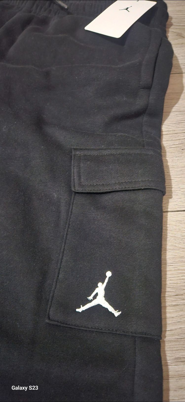 Jordan Black Cargo Sweatpants kids girls age 13-15yrs image 2