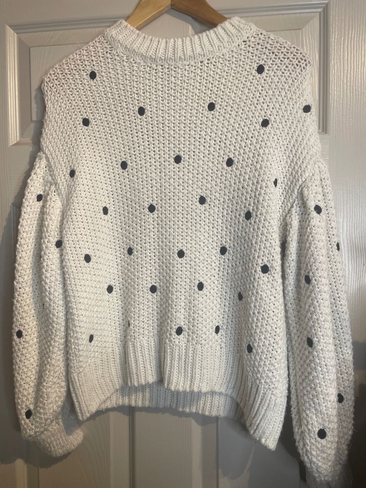 Topshop White Knit Sweater With Black Polka Dots