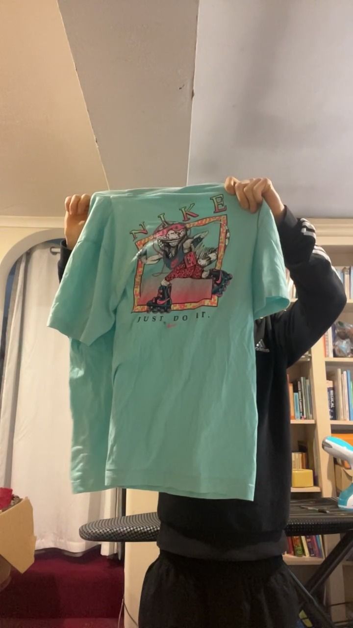 Nike nike tee product image