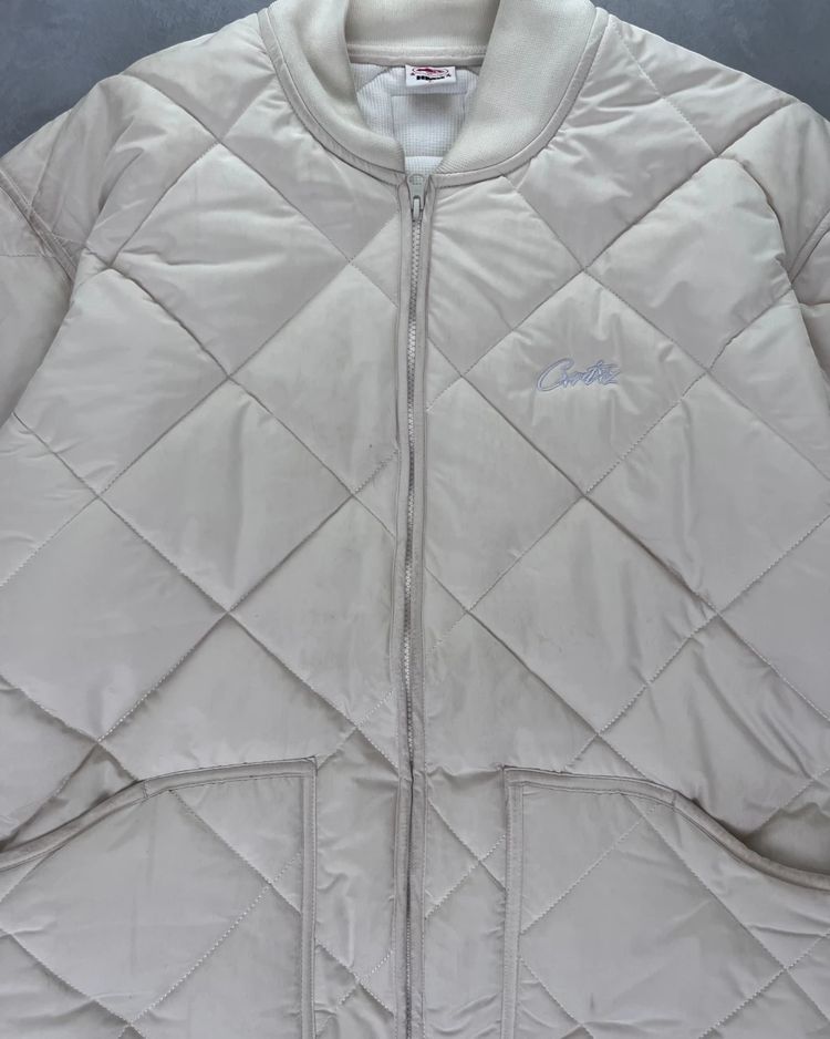 Corteiz HMP Quilted Bomber Off-White – L image 2