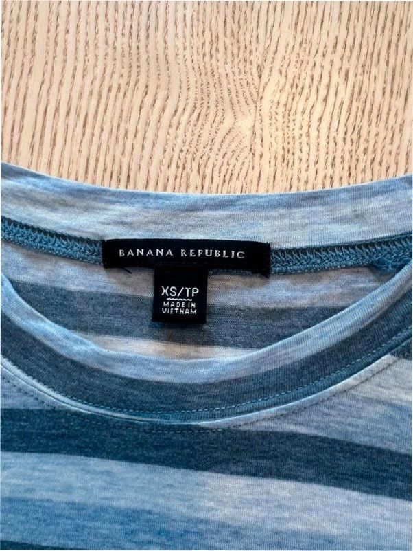 Banana Republic Striped Lyocell 3/4 Sleeve Top 8