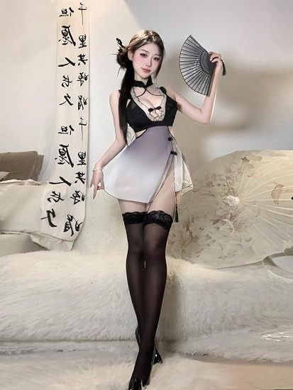 Immagine di Black And Gray Gradient Halter Dress With Stockings 5