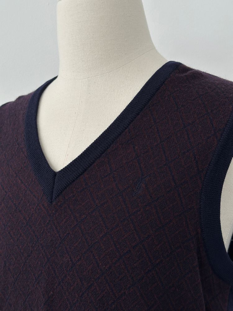 Yves Saint Laurent 1990s Wool Sleeveless V Neck Jumper - M obraz 6