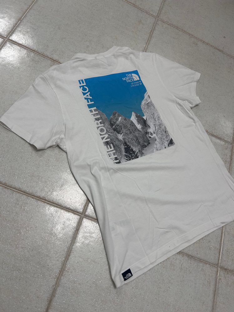 The North Face White Graphic T-Shirt image 4