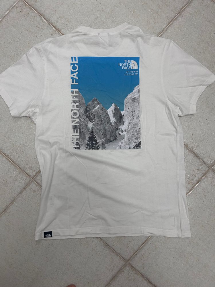 The North Face White Graphic T-Shirt image 5