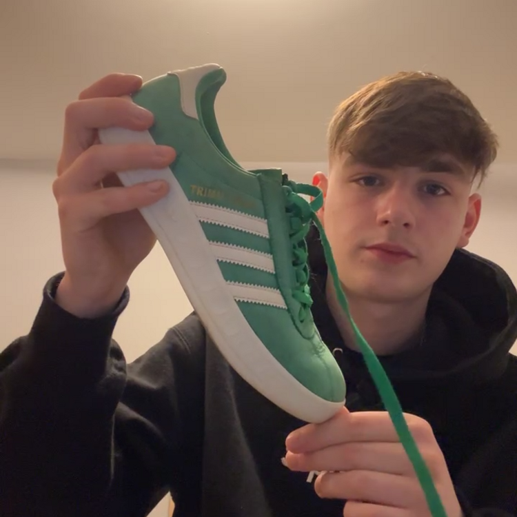 Adidas adidas green size 6 product image
