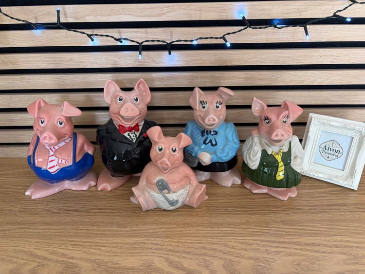 Vintage Wade NatWest Piggy Bank Family – Complete Set of 5 image 1