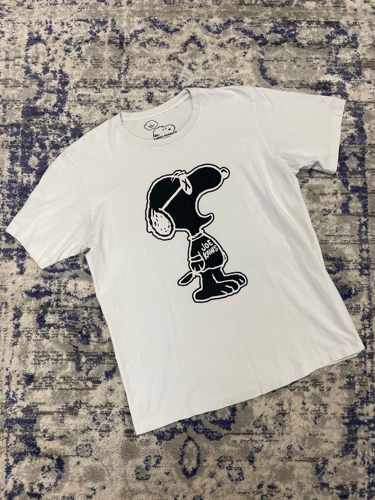 Kaws Peanuts Snoopy Tee