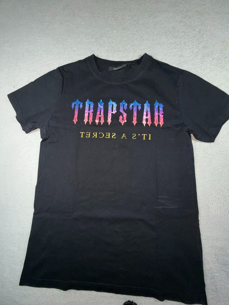 87 - Trapstar Black Graphic T-Shirt