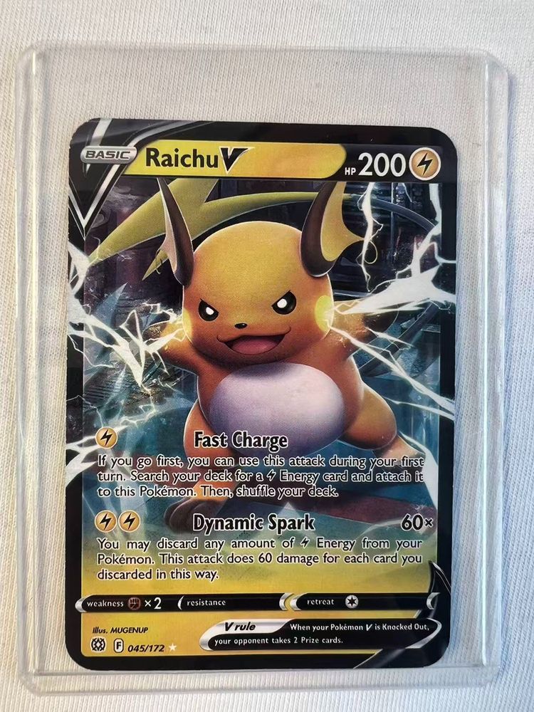 Raichu V Pokémon Trading Card imagen 1