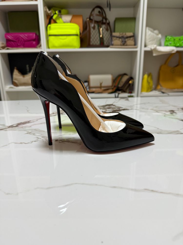 Décolleté Hot Chick Christian Louboutin