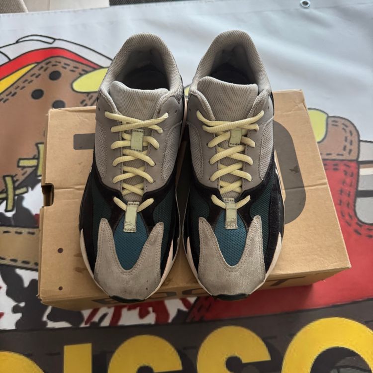 Immagine di Adidas Yeezy Boost 700 Wave Runner 42 2/3 3