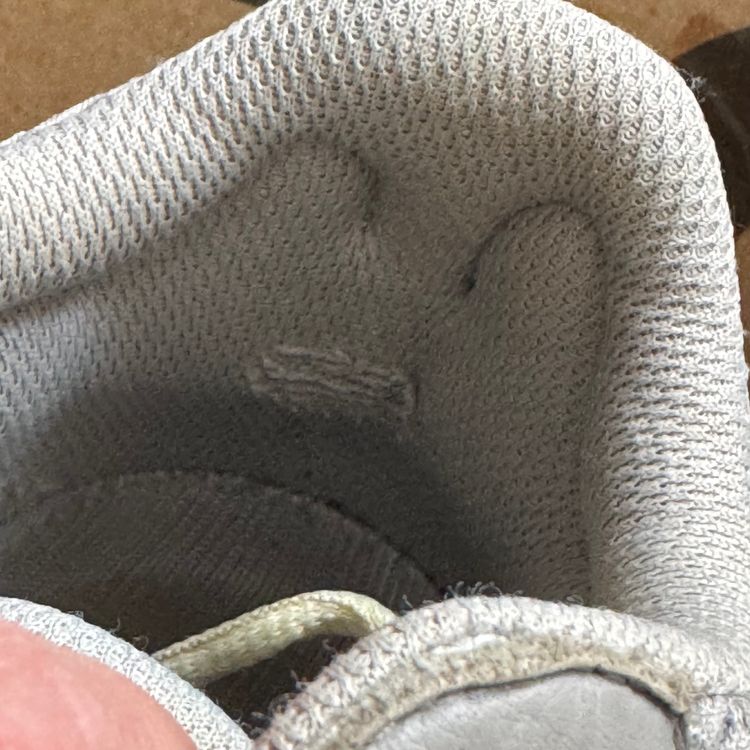 Immagine di Adidas Yeezy Boost 700 Wave Runner 42 2/3 5