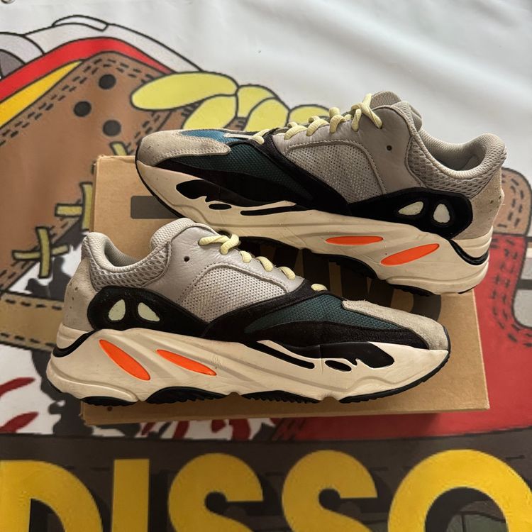 Immagine di Adidas Yeezy Boost 700 Wave Runner 42 2/3 2