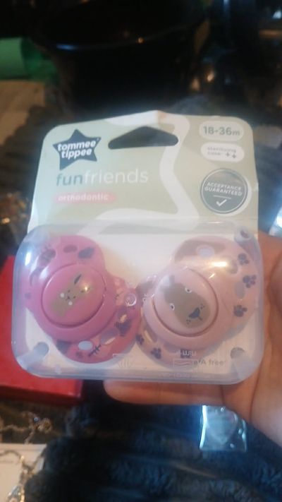 Tommee Tippee Fun Friends Orthodontic Pacifiers