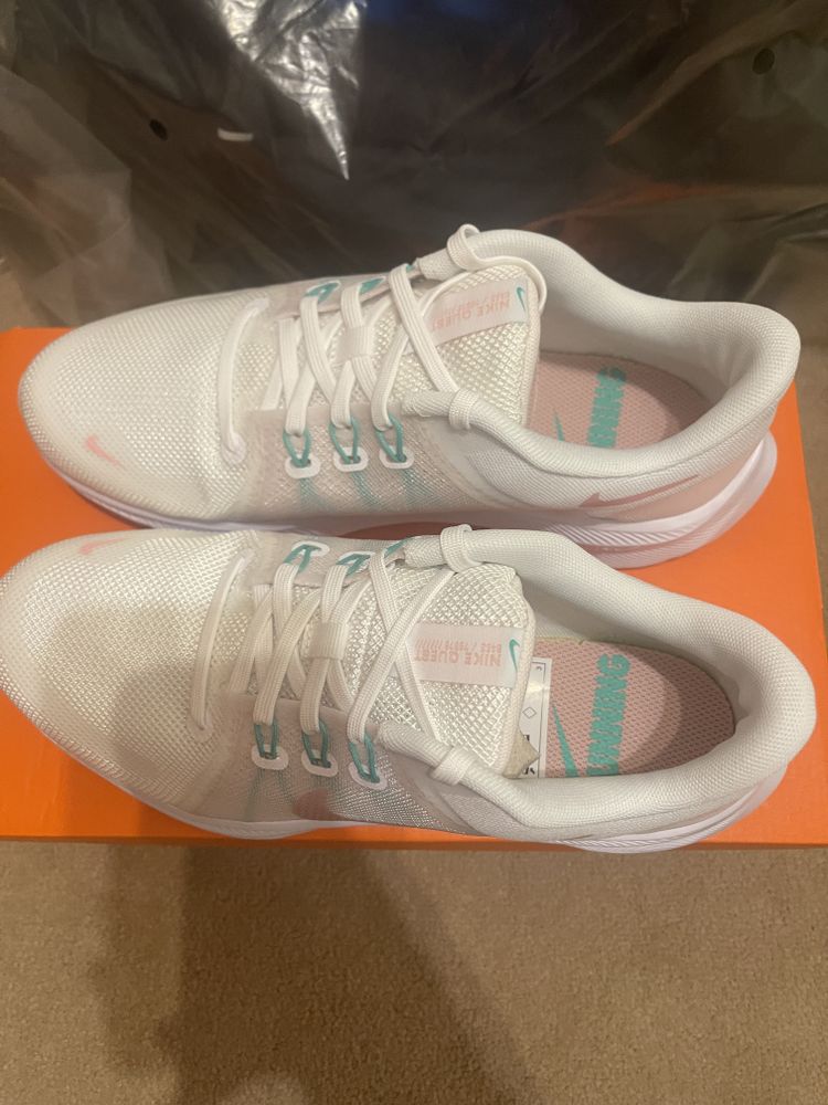 Women’s Nike quest 4 image 6