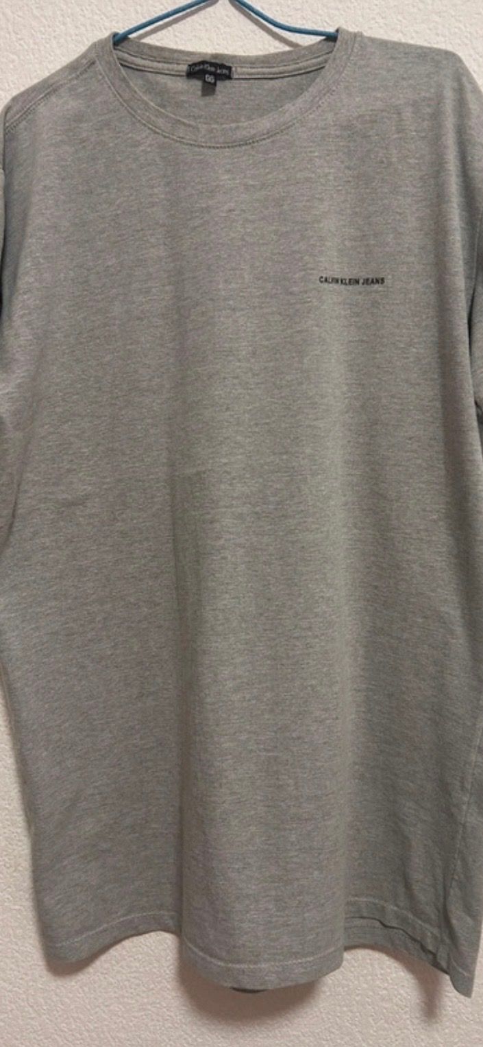 Calvin Klein Jeans Grey T-Shirt 2