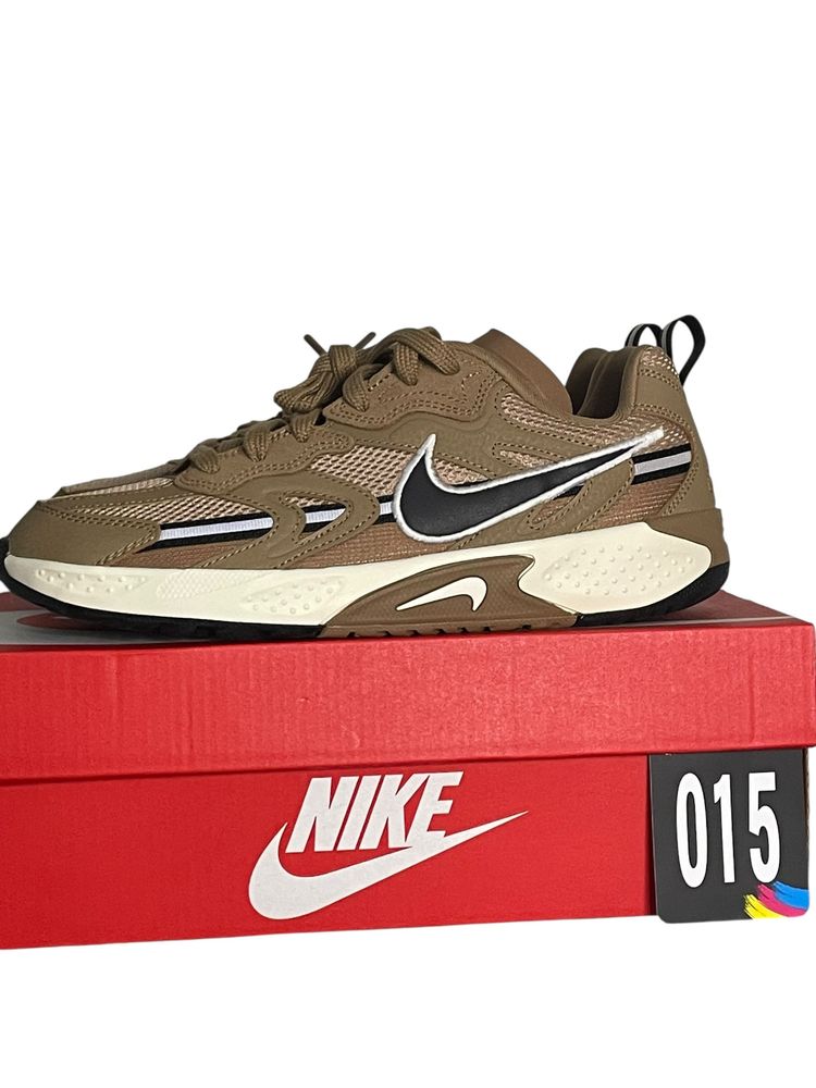 Nike Jam Sneakers size UK 5.5 ( NUMBER 015)